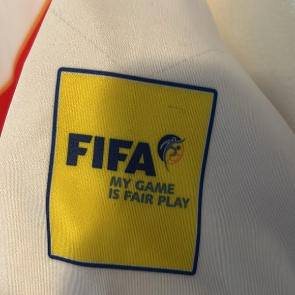 2018 FIFA World Cup Peru #9 Paolo Guerrero Jersey. Made In Peru Size M - Picture 4 of 8